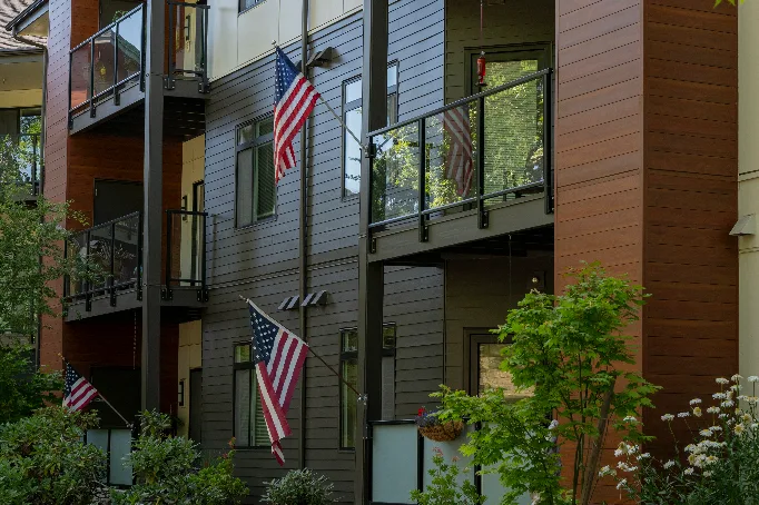 Emerald Heights - Image 2