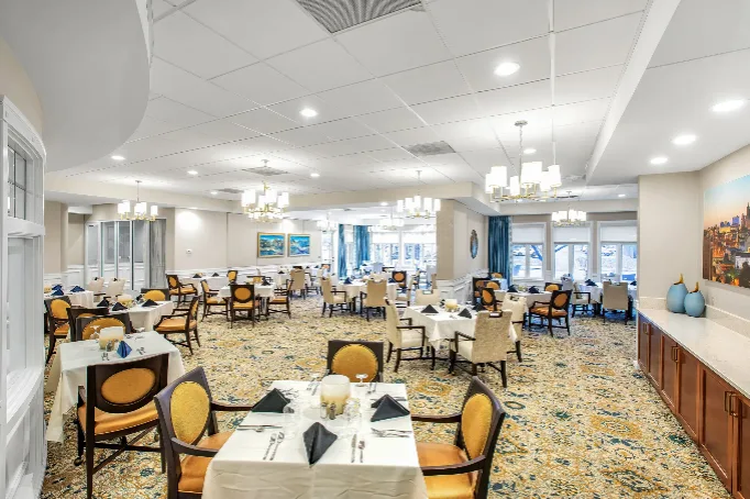 Claridge Court - Image 2