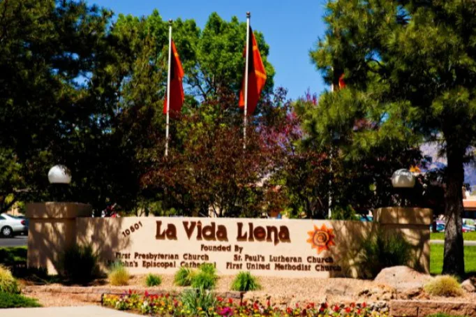La Vida Llena